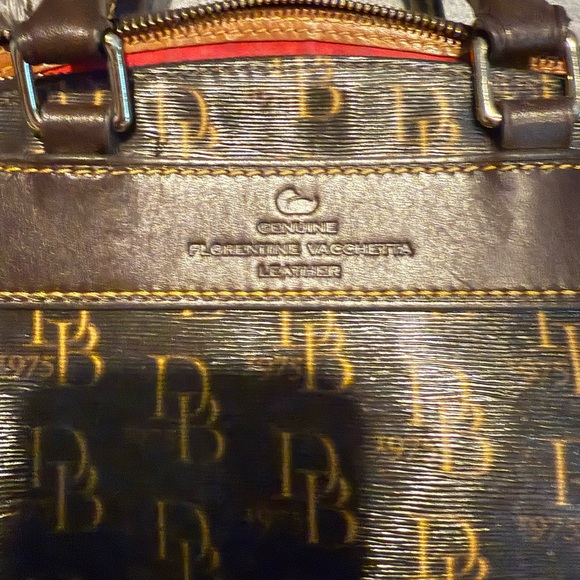 🤎Dooney & Bourke Monogram Set🤎 - Picture 7 of 13